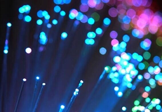 新型空气光纤可实现超远距离激光通信